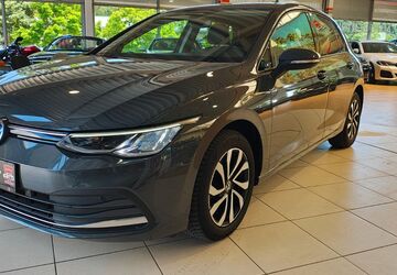 VW Golf 62.800 km 25.700 &euro; Moosthenning 84164