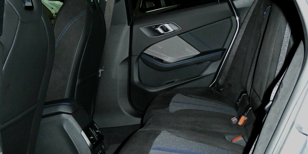 BMW 218 Gran Coupe i MSport MSportsitz,HUD NP:56.300 24.998 km 28.990 &euro; Landshut 84030