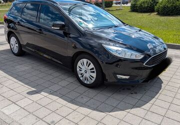 Ford Focus 104.000 km 9.399 &euro; Landshut 84034