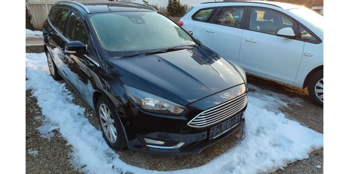 Ford Focus 124.649 km 9.700 &euro; Velden 84149