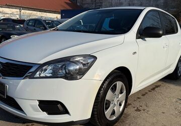 Kia ceed / Ceed 89.673 km 3.490 &euro; Kumhausen 84036