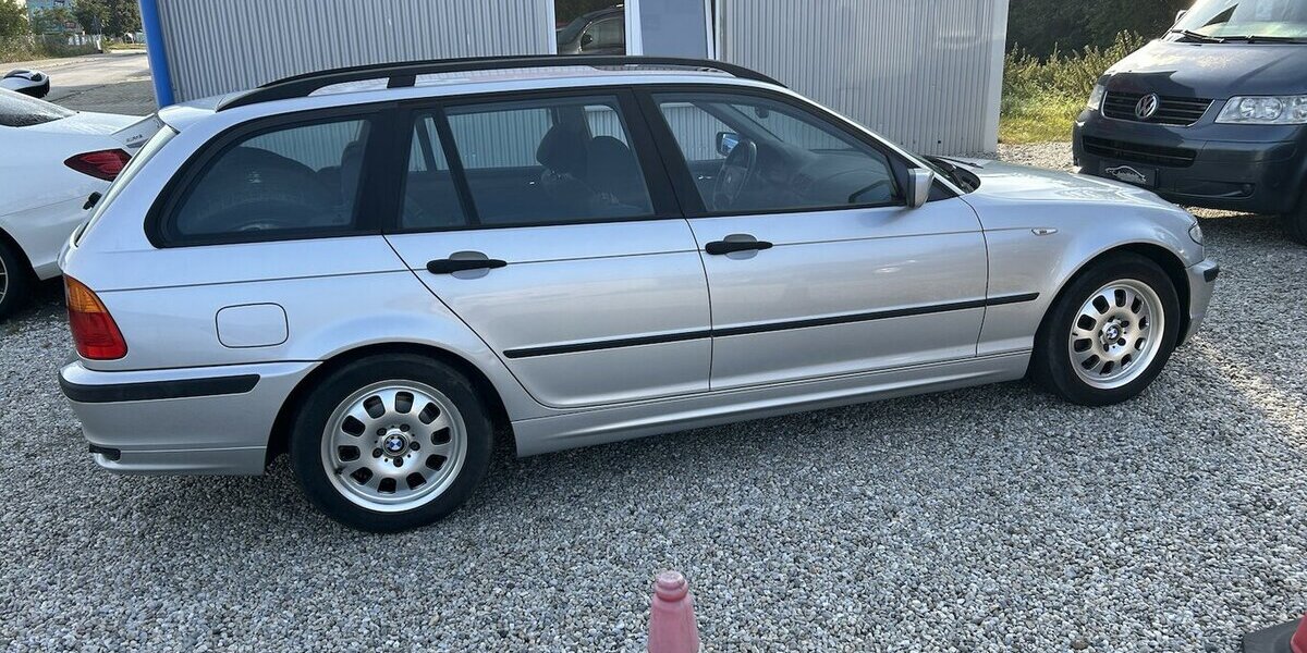 BMW 318i Automatik Navi Klima PDC 206.000 km 2.500 &euro; Altdorf 84032