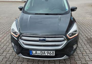 Ford Kuga 194.786 km 12.800 &euro; Ergoldsbach 84061