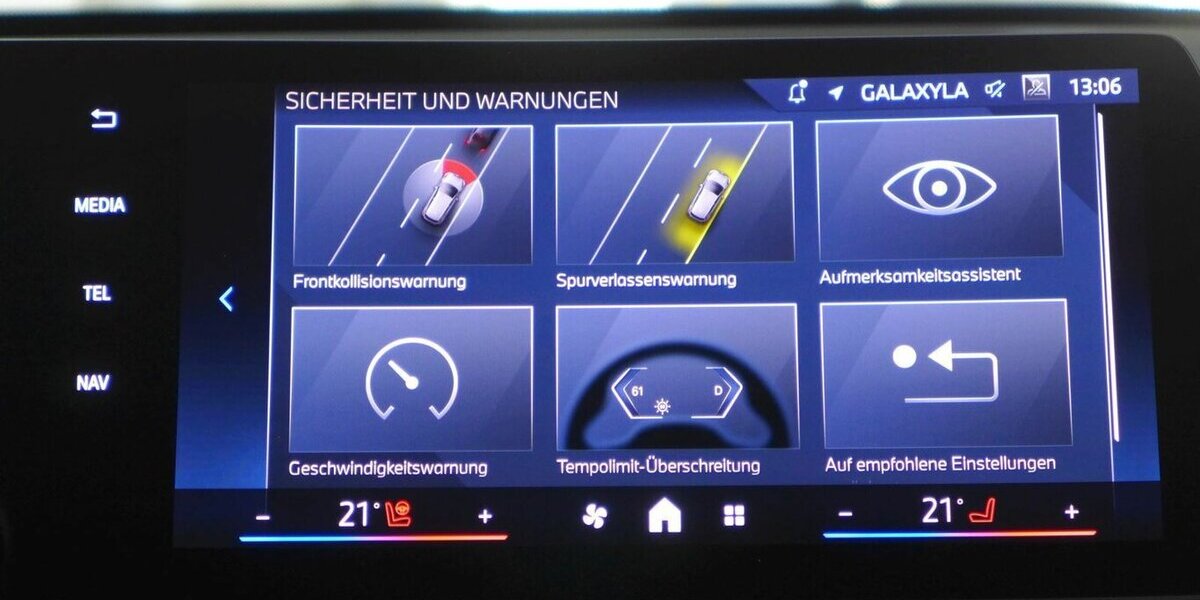 BMW X1 20d xDrive x-Line AHK,360°,HUD NP:65.540 27.998 km 39.590 &euro; Landshut 84030