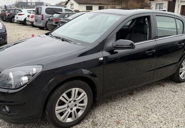 Opel Astra 66.700 km 4.900 &euro; Altdorf / Landshut 84032