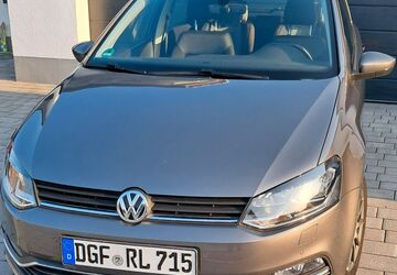 VW Polo 118.000 km 8.000 &euro; Marklkofen 84163