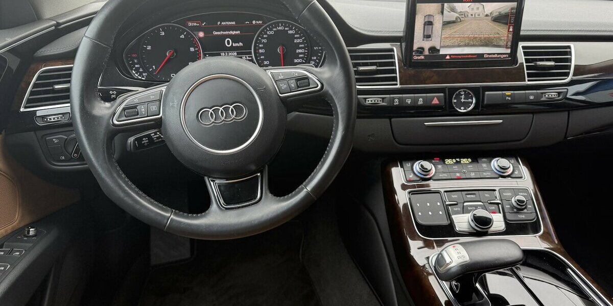 Audi A8 4.2 TDI EXCLUSIVE MATRIX 360°KAMERA MASSAGE 173.600 km 26.980 &euro; Altdorf 84032