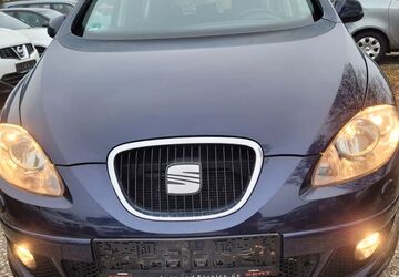 Seat Altea 216.000 km 4.590 &euro; Landshut 84030