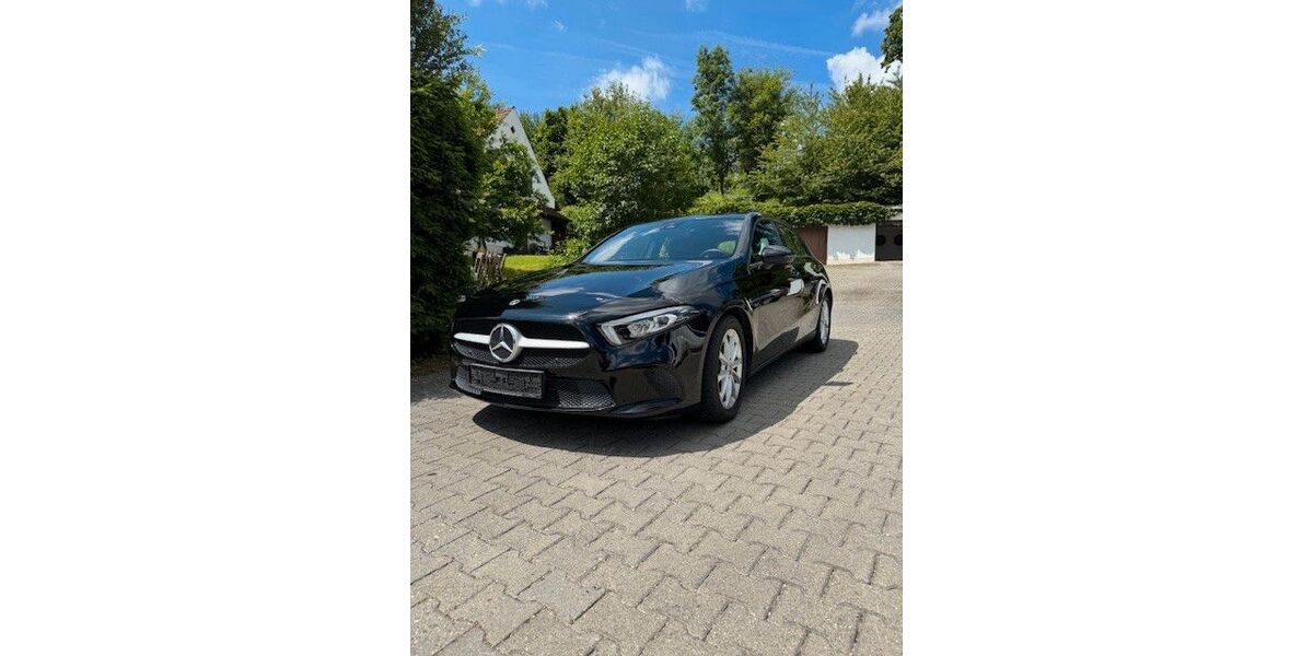 Mercedes-Benz A 160 70.875 km 16.300 &euro; Rudelzhausen 84104