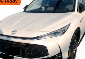 MG HS 6.458 km 23.043 &euro; Ergolding 84030