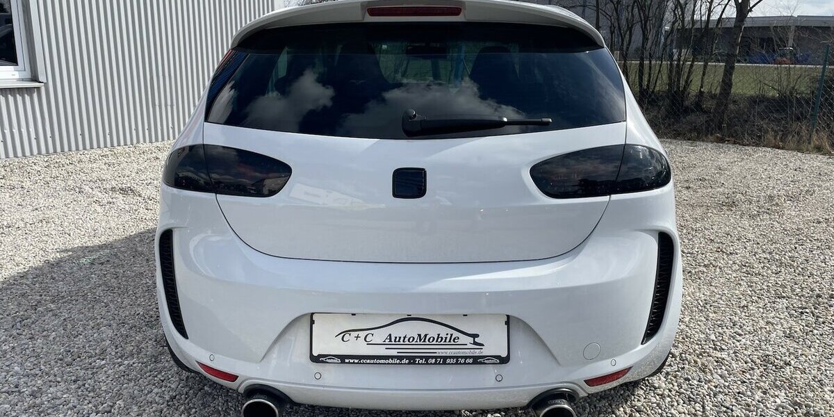 Seat Leon Cupra R LIMITED (178 of 200) WTCC CHAMPION 131.000 km 13.750 &euro; Altdorf 84032