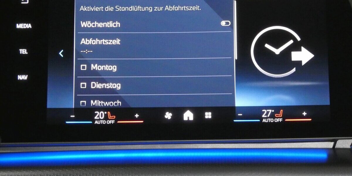 BMW 218 Active Tourer i MSport AHK,360°,HUD NP:57.770 21.800 km 30.590 &euro; Landshut 84030