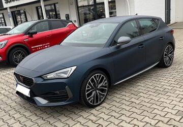 Cupra Leon 25.000 km 29.850 &euro; Landshut 84034