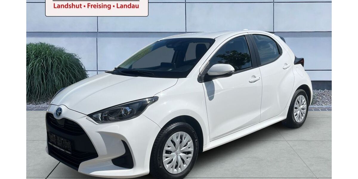 Toyota Yaris 12.944 km 18.750 &euro; Landshut 84030