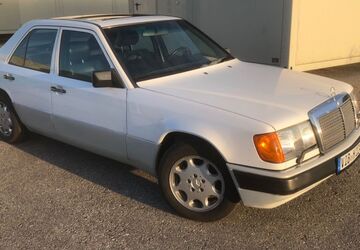 Mercedes-Benz 300 129.000 km 15.600 &euro; Vilsbiburg 84137