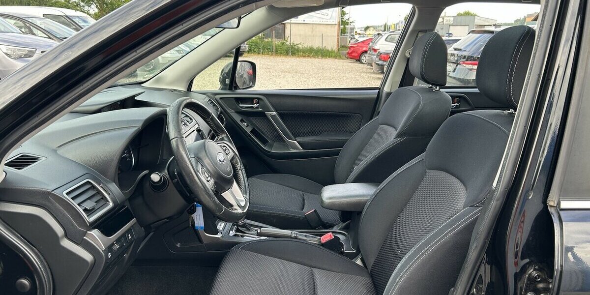 Subaru Forester Exclusive 4x4 Automatik Xenon Navi PDC 266.500 km 7.000 &euro; Altdorf 84032