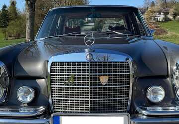 Mercedes-Benz 300 95.860 km 84.999 &euro; Landshut 84034