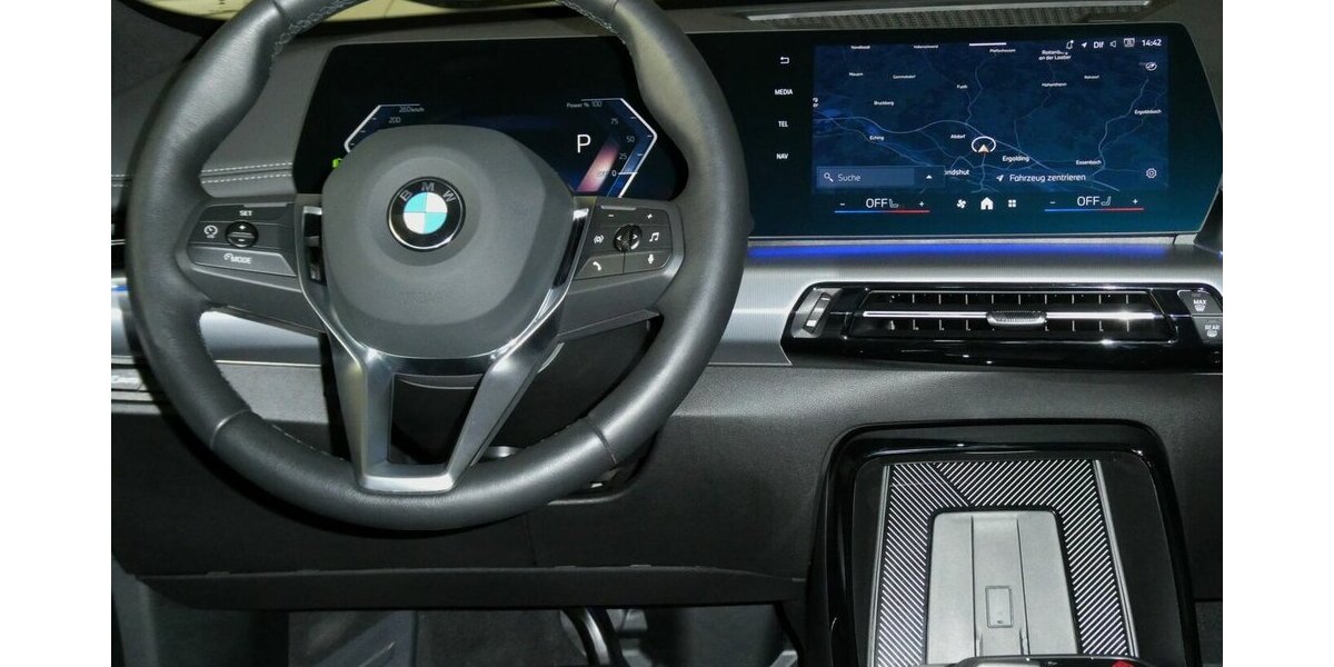 BMW X1 20d xDrive x-Line AHK,Leder,Driv.Ass.Plus 19.600 km 38.990 &euro; Landshut 84030