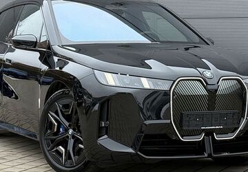 BMW iX 3.993 km 94.450 &euro; Rohr i. NB (bei Regensburg) 93352