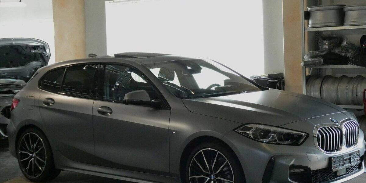 BMW 118i MSport Navi Prof,HUD,Pan.Dach,NP: 59.671 28.500 km 29.290 &euro; Landshut 84030