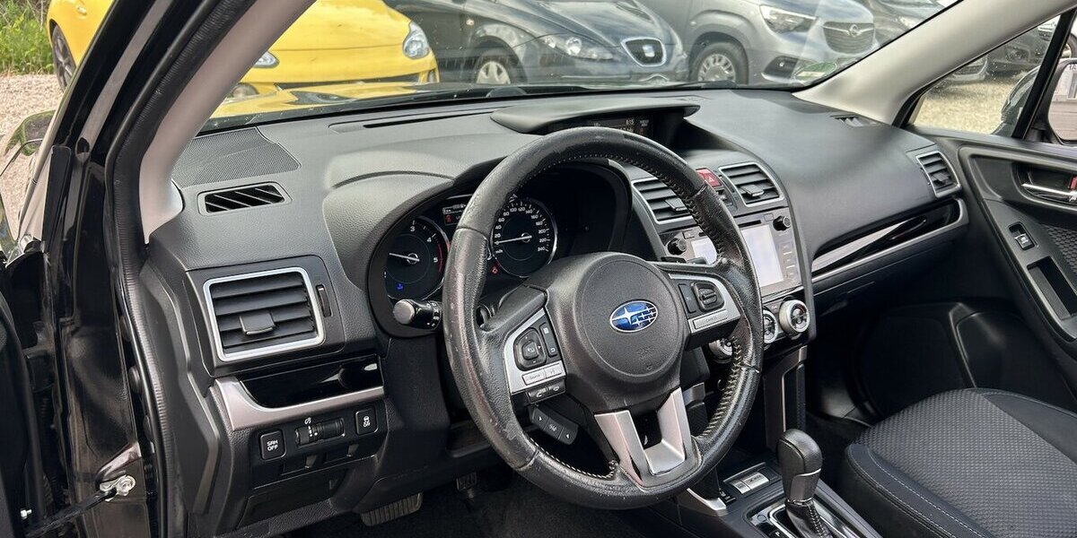 Subaru Forester Exclusive 4x4 Automatik Xenon Navi PDC 266.500 km 7.000 &euro; Altdorf 84032