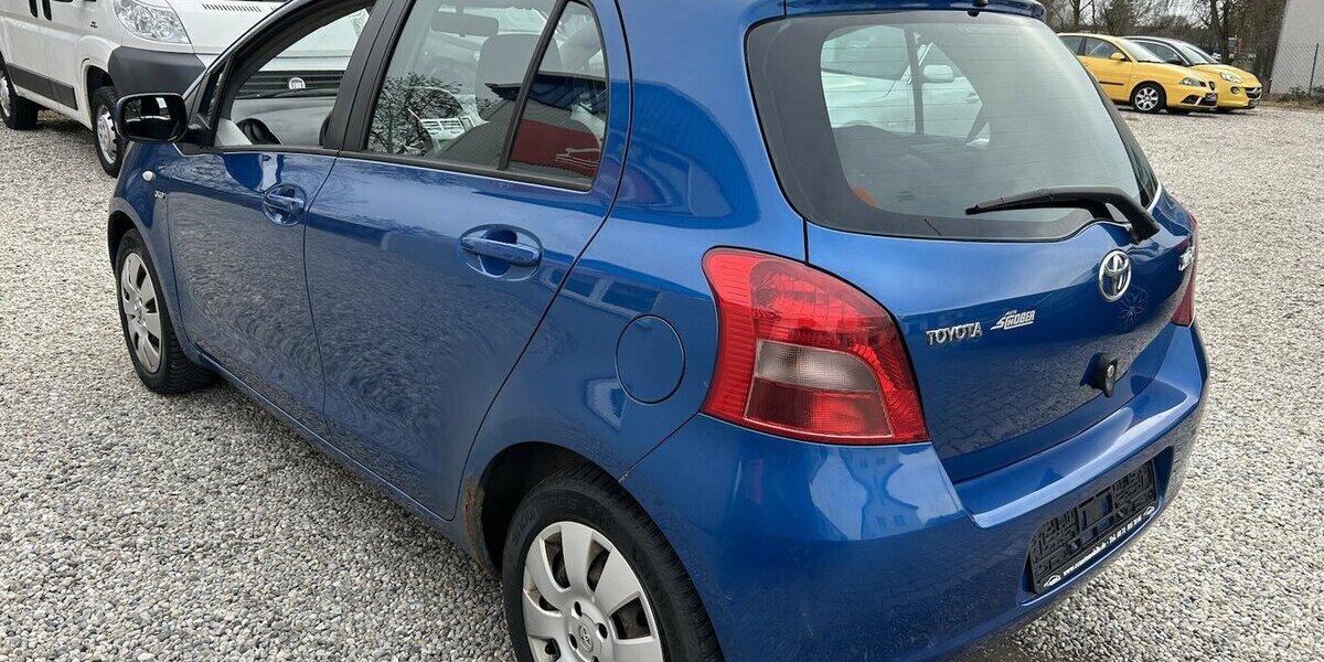 Toyota Yaris Sol D4D 1.4 D Klima Euro4 1.Hand 256.700 km 2.800 &euro; Altdorf 84032