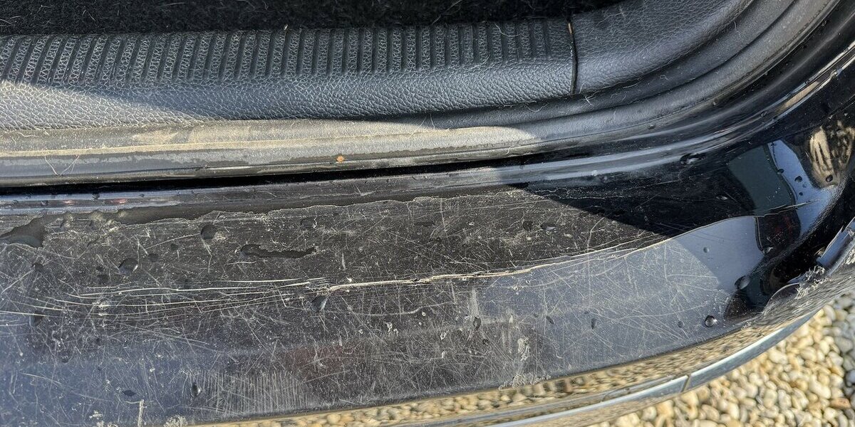 VW Passat Variant 2.0 TDI DSG Business 4Motion Navi 199.700 km 9.700 &euro; Altdorf 84032