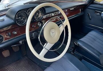 Mercedes-Benz 230 45.800 km 45.900 &euro; Wildenberg 93359