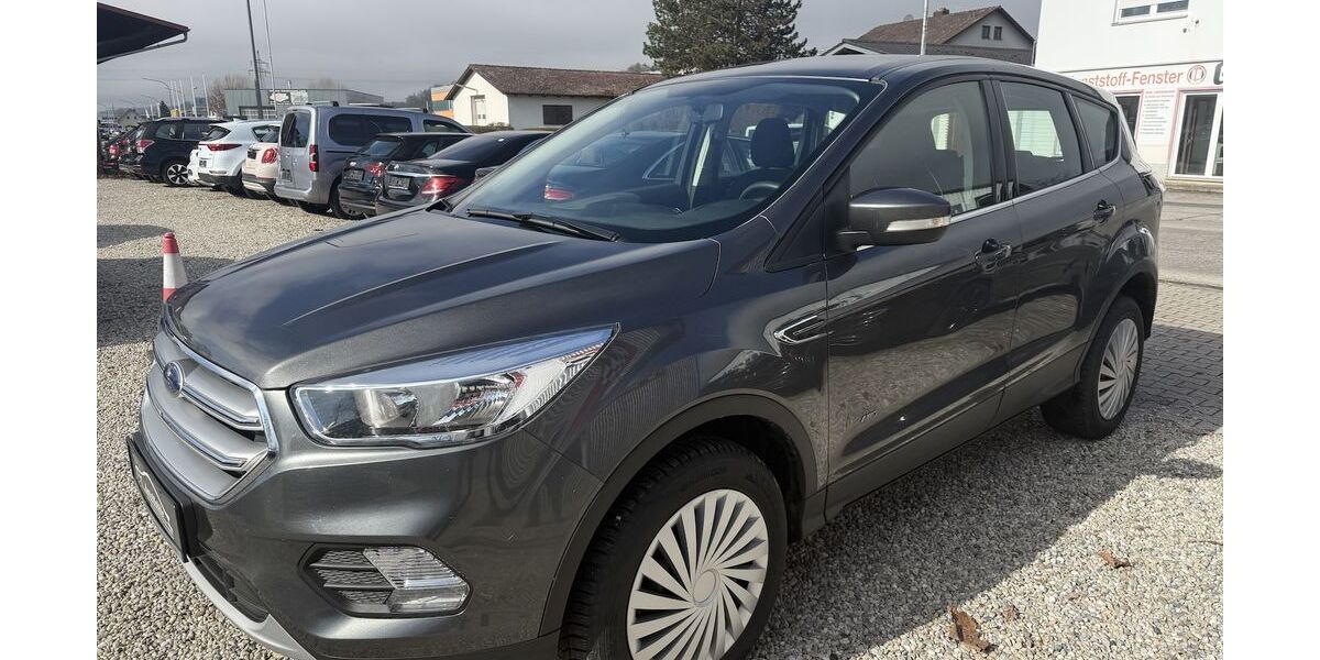 Ford Kuga 254.000 km 7.500 &euro; Altdorf / Landshut 84032