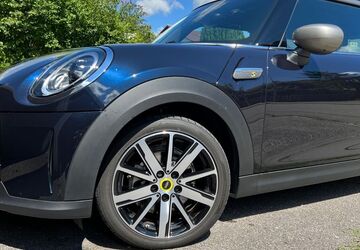 Mini Cooper SE 29.900 km 17.900 &euro; Dingolfing 84130