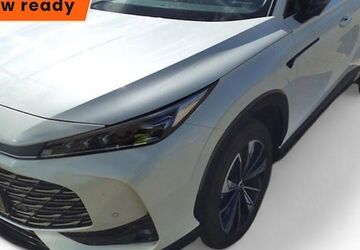 MG HS 11.330 km 29.043 &euro; Ergolding 84030