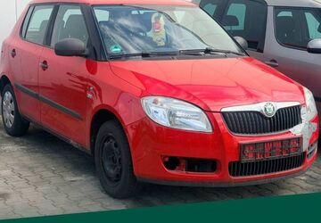Skoda Fabia 171.767 km 999 &euro; Eching i. Ndb. 84174