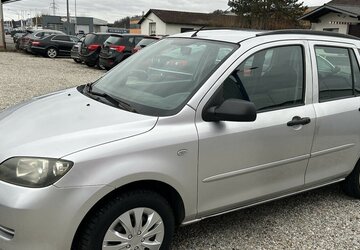 Mazda 2 1.5i Comfort Klima 1.Hand TÜV 04/2027 169.000 km 1.500 &euro; Altdorf 84032