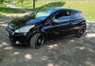 Peugeot 208 103.800 km 12.400 &euro; Dingolfing 84130