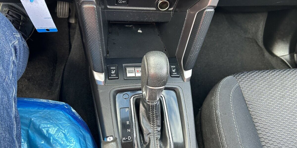 Subaru Forester Exclusive 4x4 Automatik Xenon Navi PDC 266.500 km 7.000 &euro; Altdorf 84032