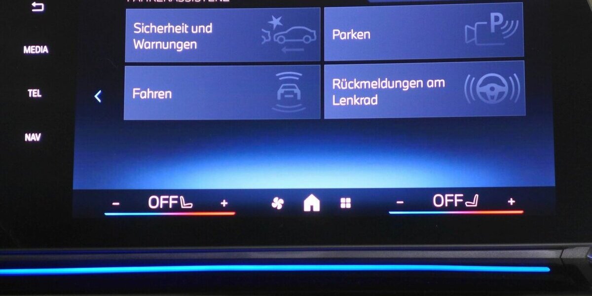 BMW 218 Active Tourer i M Sport HUD,360°,19 Zoll 24.824 km 27.990 &euro; Landshut 84030