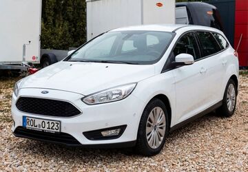 Ford Focus 151.500 km 7.900 &euro; Ergoldsbach 84061