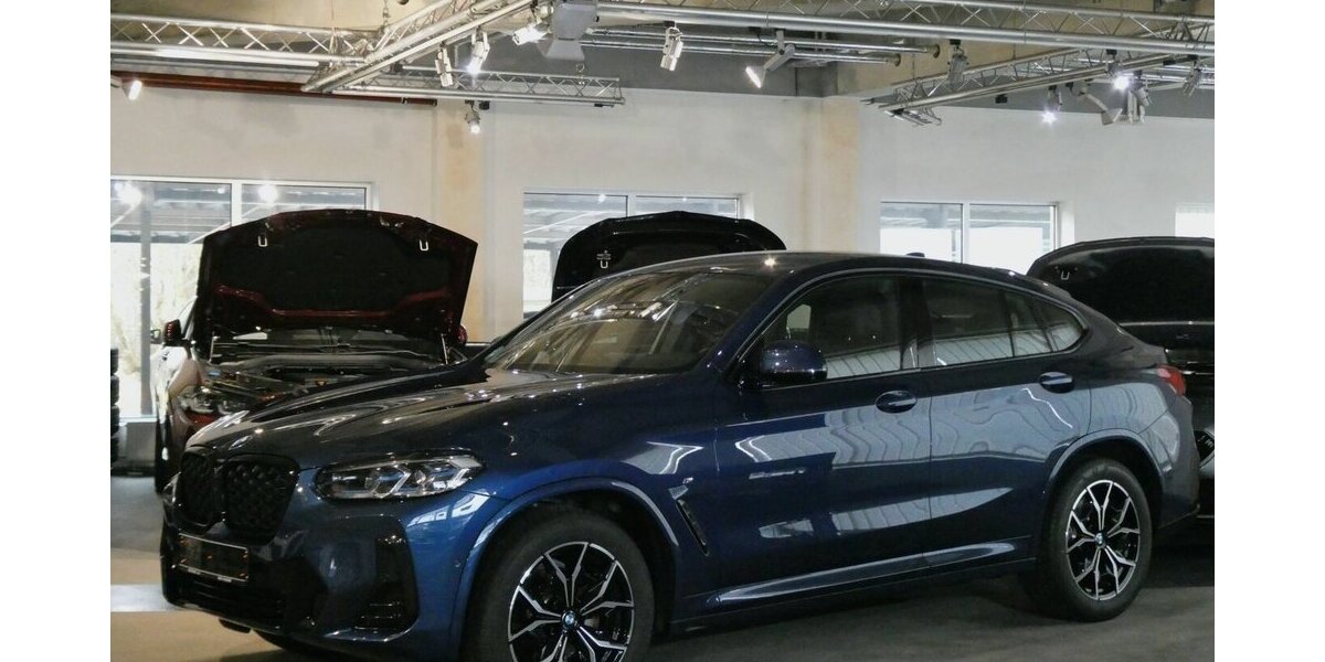 BMW X4 xDr G02 20i M Sport AHK,360°,Laser NP:74.968 9.700 km 48.590 &euro; Landshut 84030