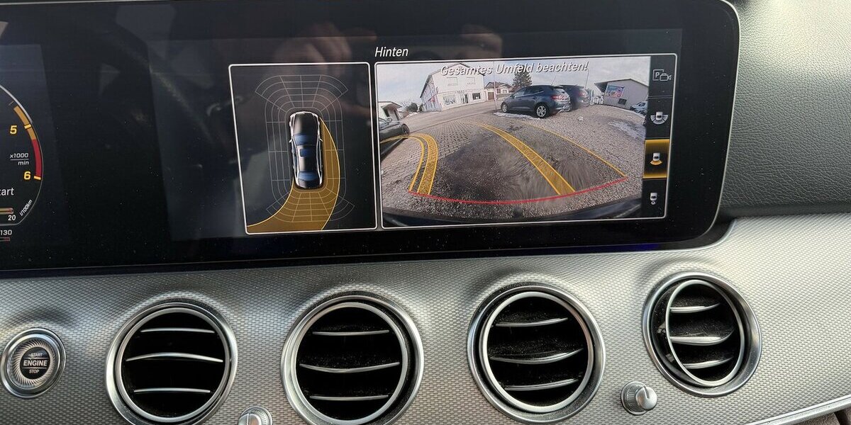 Mercedes-Benz E 220 d AVANTGARDE WIDESCREEN HEAD-UP LED 342.900 km 18.500 &euro; Altdorf 84032