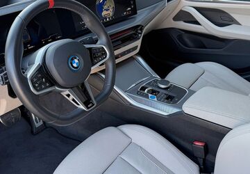 BMW i4 15.038 km 56.690 &euro; Rohr i. NB (bei Regensburg) 93352