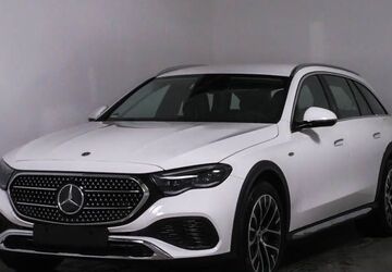 Mercedes-Benz E 300 7.820 km 59.740 &euro; Ergolding 84030