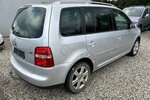 VW Touran 2.0 TDI Highline 7-Sitzer Tempomat AHK 220.000 km 2.000 &euro; Altdorf 84032