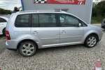 VW Touran 2.0 TDI Highline 7-Sitzer Tempomat AHK 220.000 km 2.000 &euro; Altdorf 84032