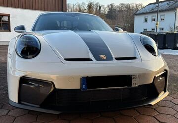 Porsche 992 7.346 km 225.900 &euro; Dingolfing 84130