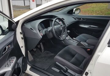 Honda Civic 222.000 km 5.400 &euro; Mengkofen 84152