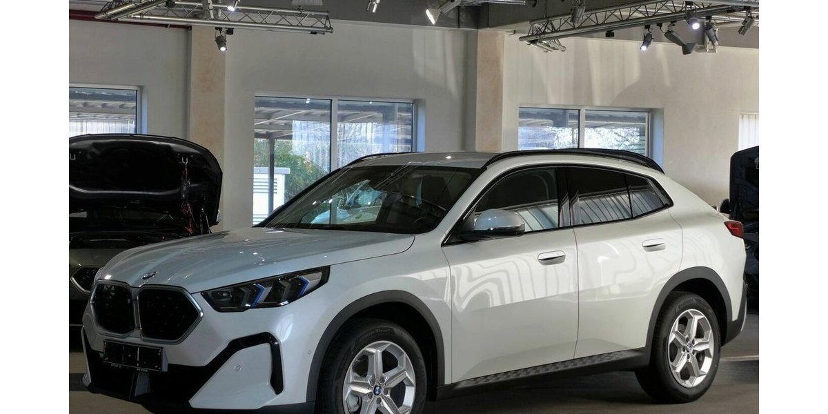 BMW X2 d U10 AHK,360° Kamera,HUD,Abstandstempomat 6.600 km 37.290 &euro; Landshut 84030