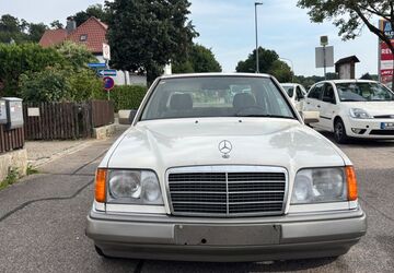 Mercedes-Benz E 200 299.000 km 2.250 &euro; Ergoldsbach 84061