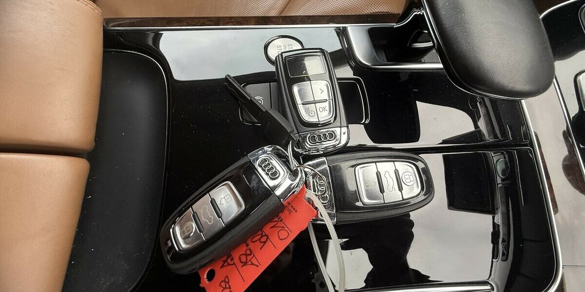 Audi A8 4.2 TDI EXCLUSIVE MATRIX 360°KAMERA MASSAGE 173.600 km 26.980 &euro; Altdorf 84032