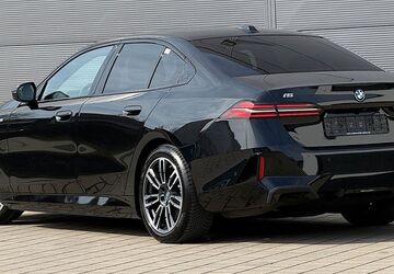 BMW i5 3.763 km 61.940 &euro; Rohr i. NB (bei Regensburg) 93352