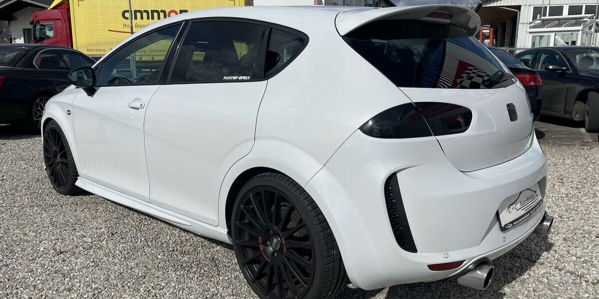 Seat Leon Cupra R LIMITED (178 of 200) WTCC CHAMPION 131.000 km 13.750 &euro; Altdorf 84032